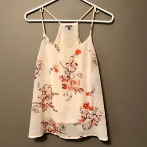 Women’s flowered tank top